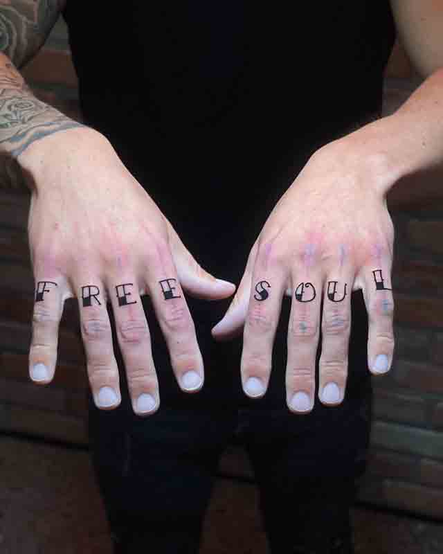 40 Coolest Finger Tattoos Ideas For Men 18