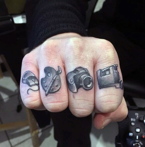 40 Coolest Finger Tattoos Ideas For Men 8