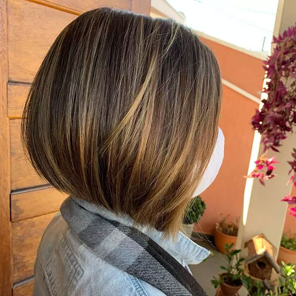 Brown Bob with Blonde Highlights