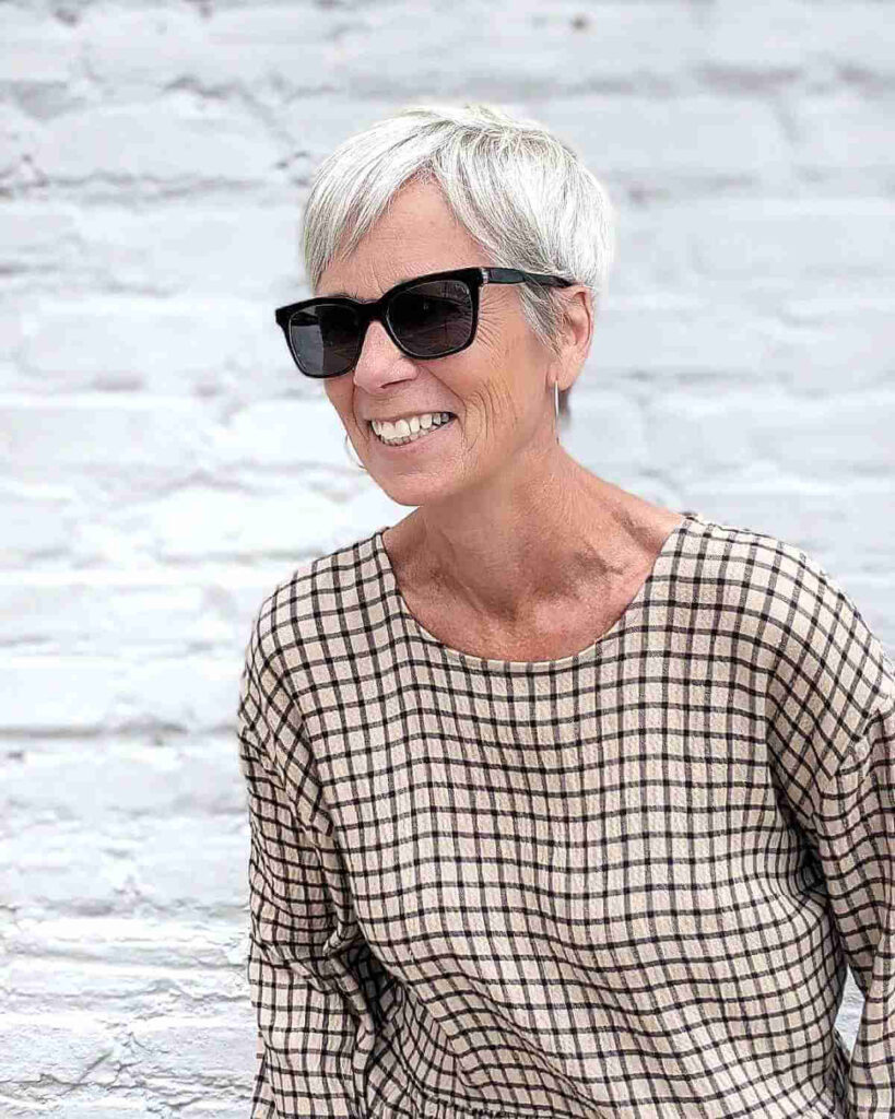 white pixie cut hairstyle for women over 60